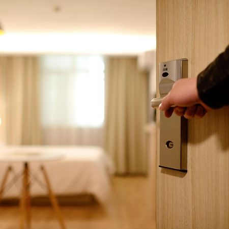 Hotel Nova Rooms Atlanta Shopping Surat Exterior photo