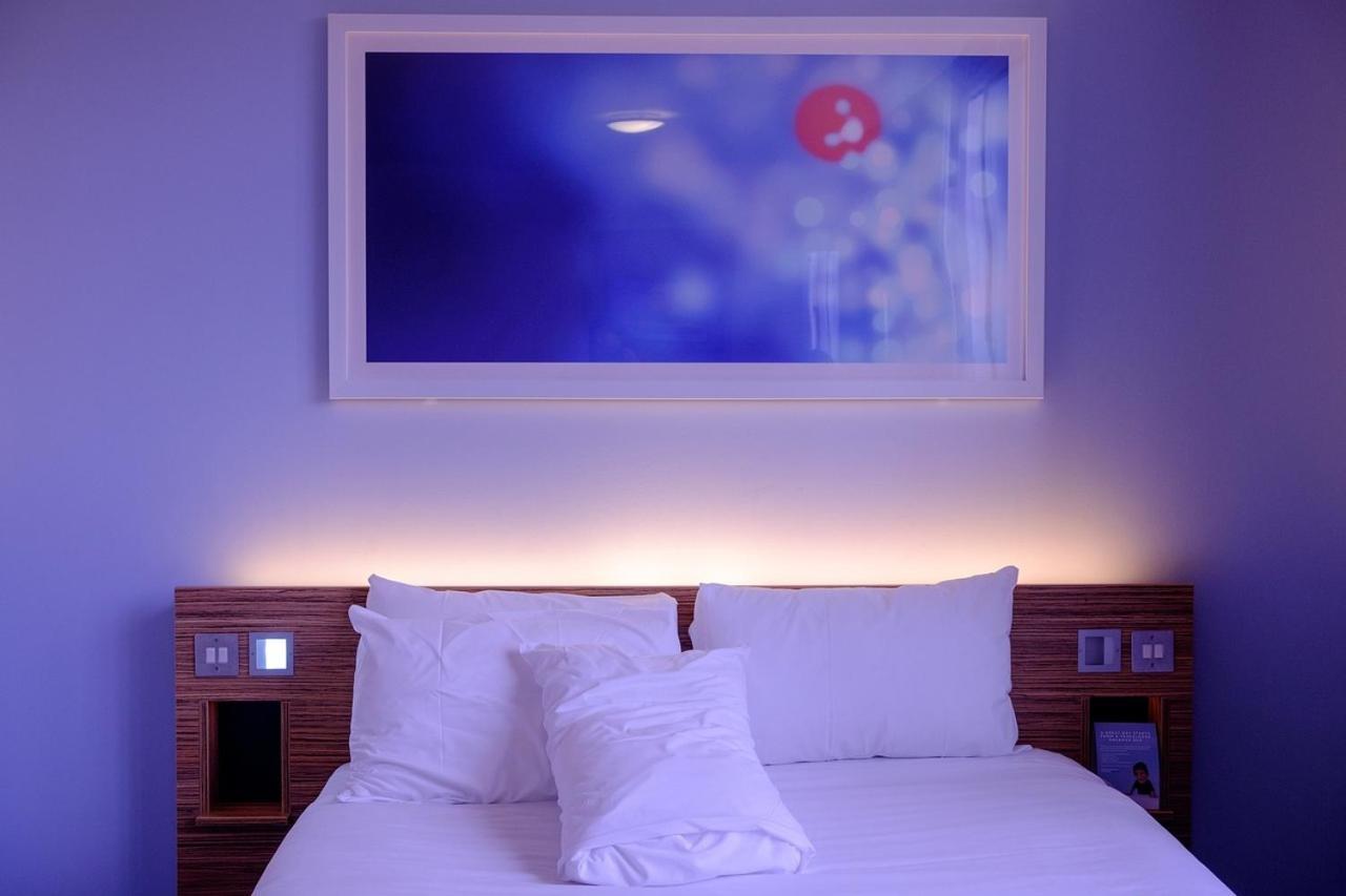 Hotel Nova Rooms Atlanta Shopping Surat Exterior photo